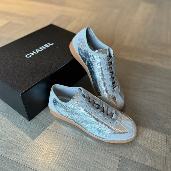 Chanel silver women's sneakers - Picture 3 of 8